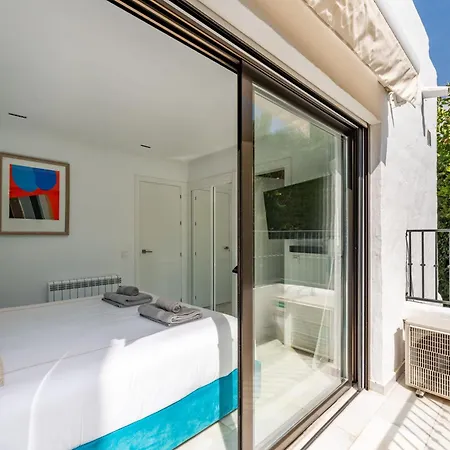 La Isla Banus Marbella